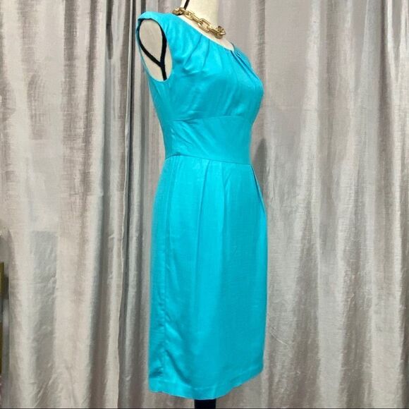 🌟 TRINA TURK Turquoise Pleated Sheath Dress - Picture 4 of 8